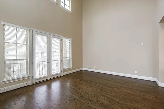 $3,300 | 6011 Kansas Street, Unit C, Houston, TX 77007