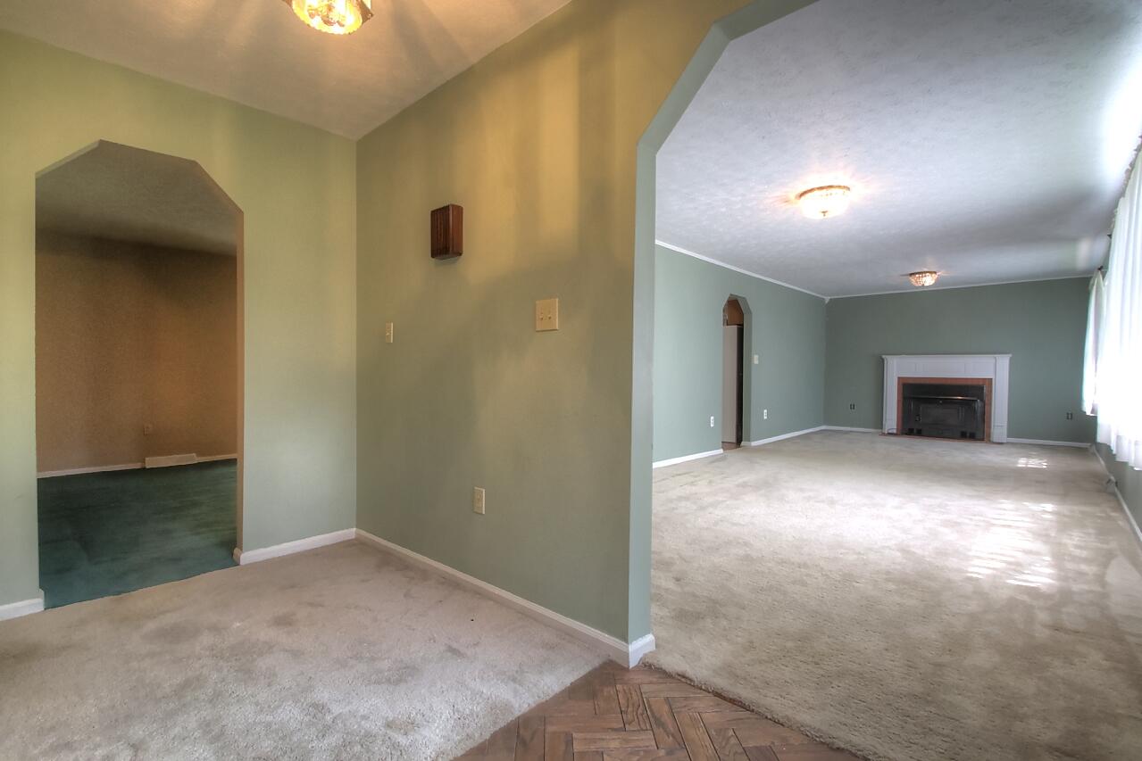 557 Sasser School Road London, KY 40744 - Photo 5 of 32 20