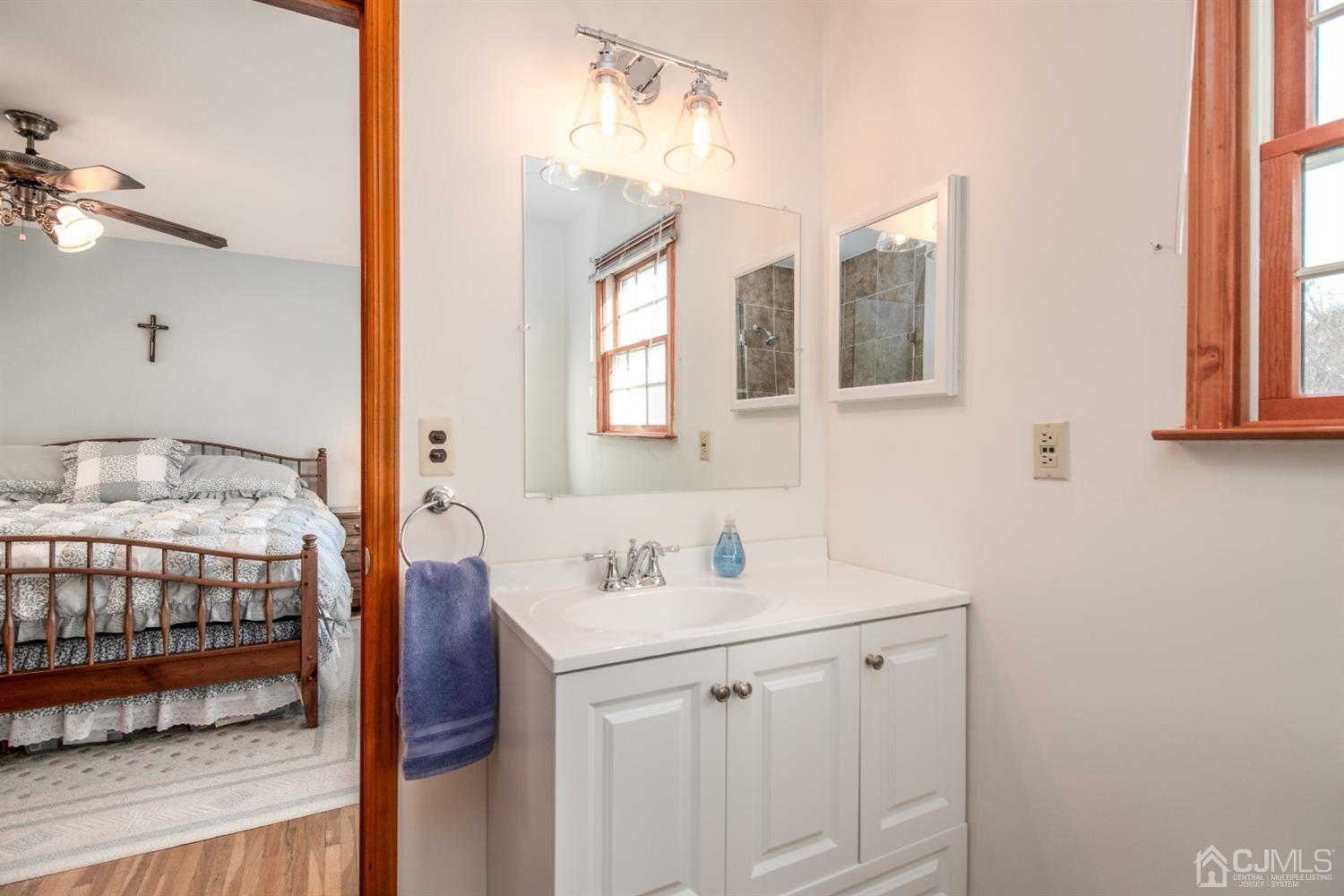17 Oak Tree Road Monmouth Junction, NJ 08852 - Photo 10 of 18 Gallery Image 10