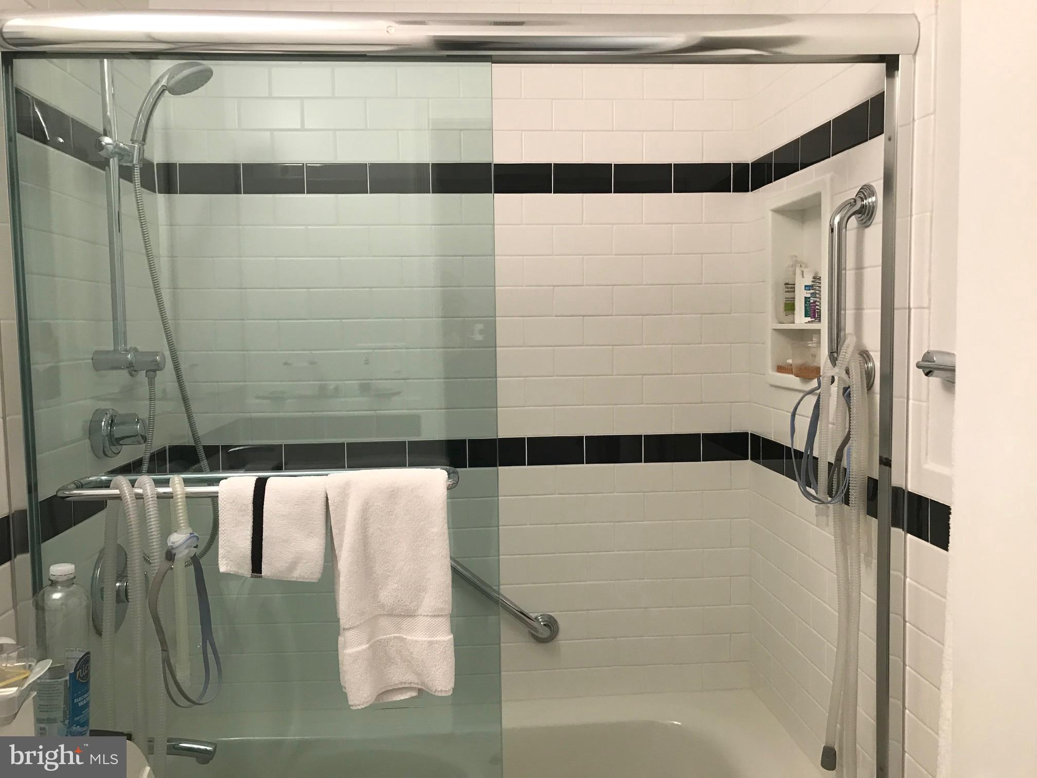 6701 Fairfax Road, Unit 76 Chevy Chase, MD 20815 - Photo 18 of 39