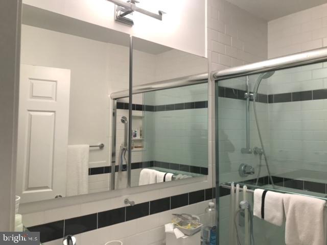 6701 Fairfax Road, Unit 76 Chevy Chase, MD 20815 - Photo 19 of 39