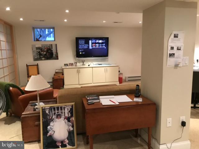 6701 Fairfax Road, Unit 76 Chevy Chase, MD 20815 - Photo 29 of 39