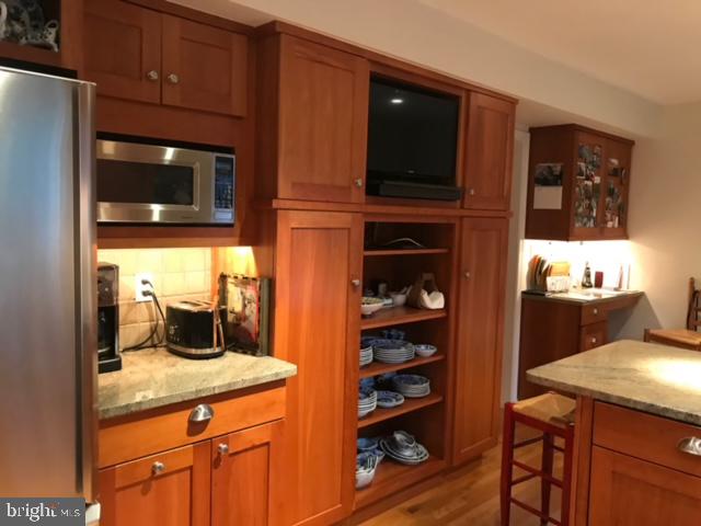 6701 Fairfax Road, Unit 76 Chevy Chase, MD 20815 - Photo 8 of 39