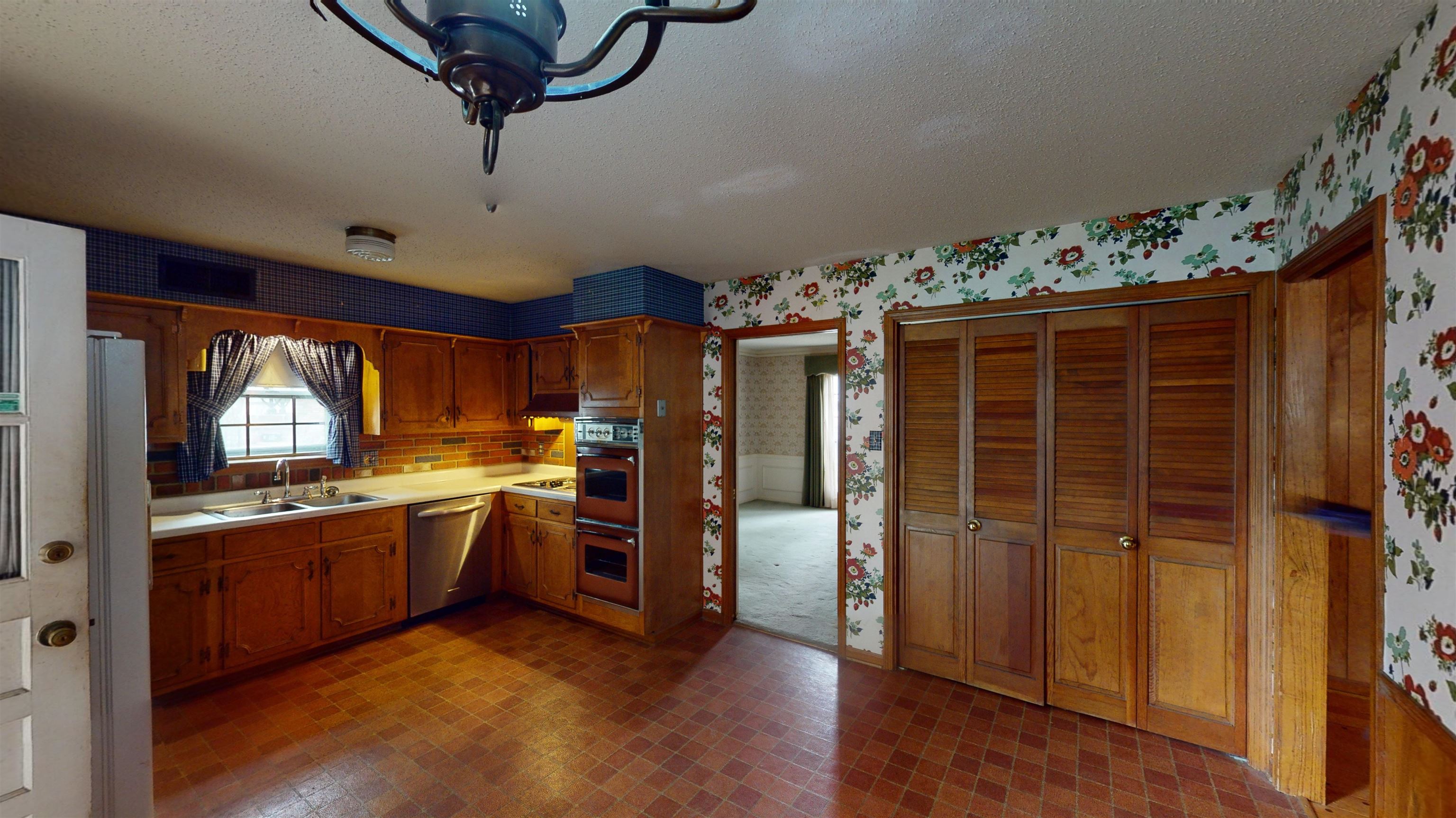 5104 Pilgrim Road Memphis, TN 38116 - Photo 6 of 25