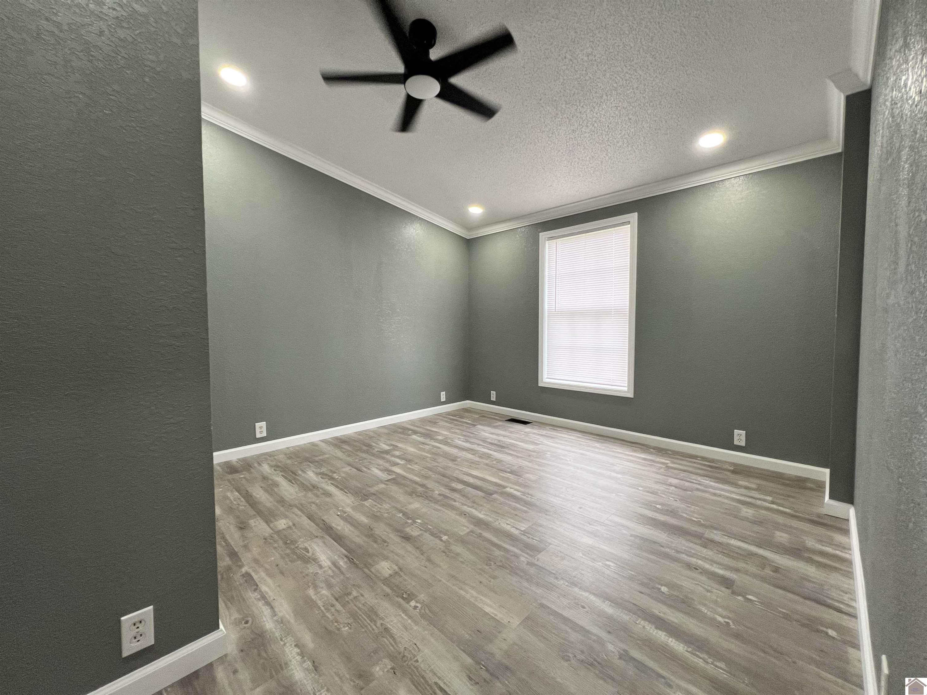 976 Charley Miller Road Almo, KY 42020 - Photo 25 of 32 Bedroom Three