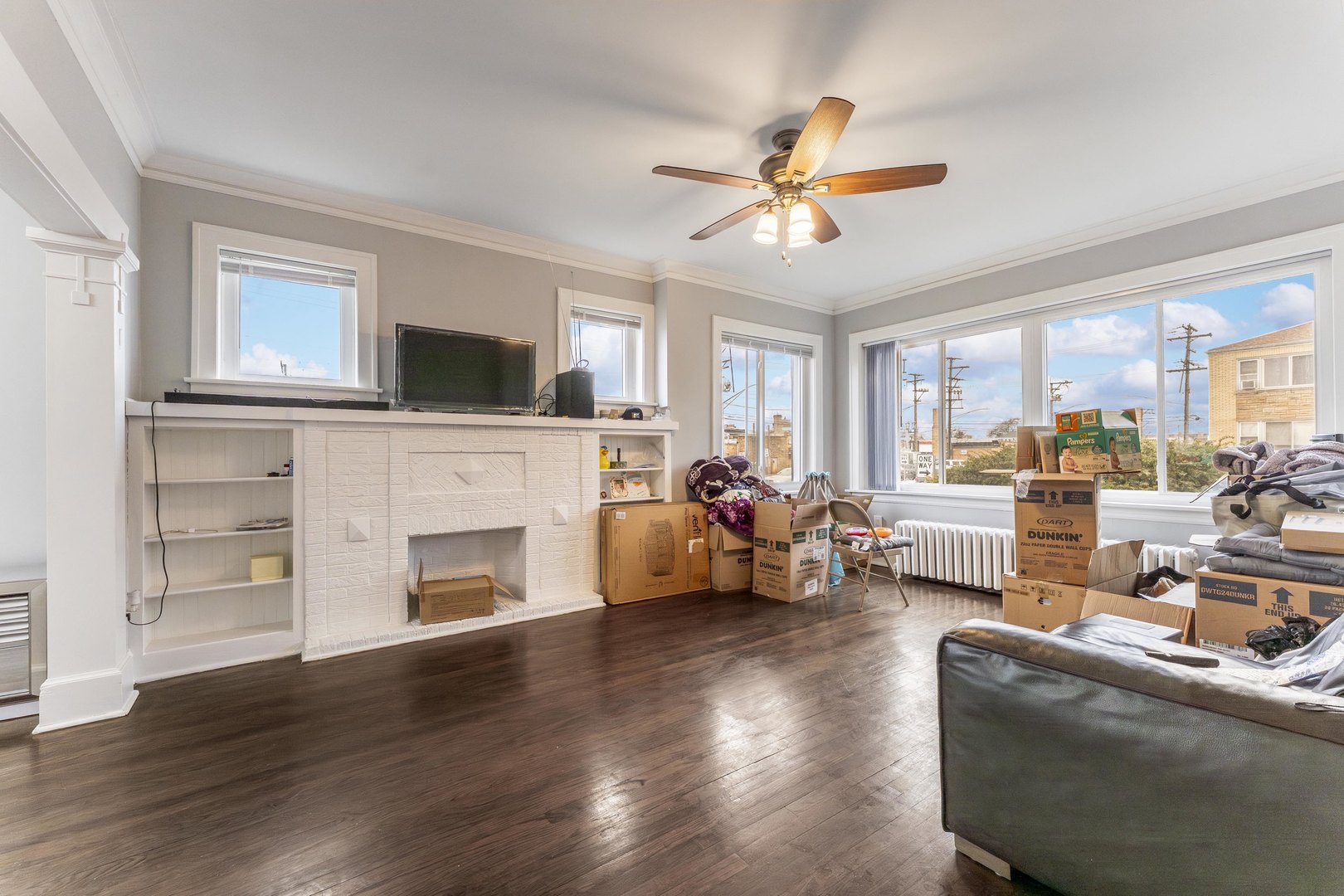 2125 Euclid Avenue Berwyn, IL 60402 - Photo 2 of 18