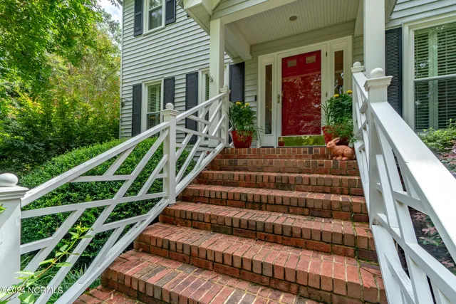 $970,000 | 113 James Creek Road, Southern Pines, NC 28387