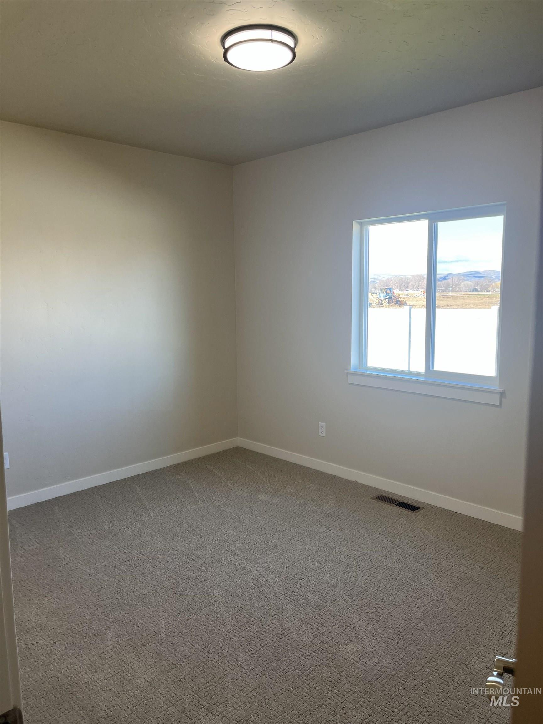 1615 Trail Way Weiser, ID 83672 - Photo 7 of 15