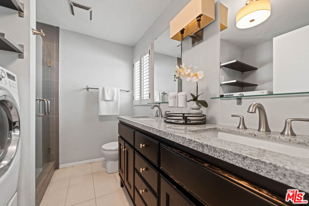 2320 South Bentley Avenue, Unit 207 Los Angeles, CA 90064 - Photo 18 of 25