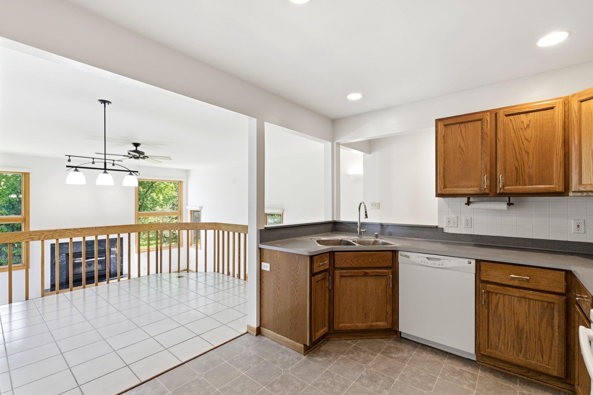 3519 Nagawicka Road Delafield, WI 53029 - Photo 21 of 40 3519 Nagawicka, Hartland - HDR-11