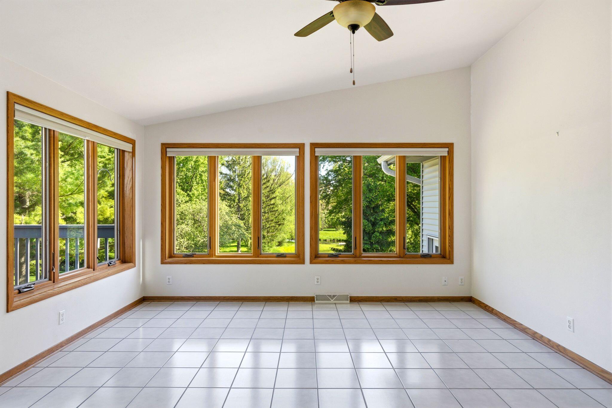 3519 Nagawicka Road Delafield, WI 53029 - Photo 23 of 40 3519 Nagawicka, Hartland - HDR-17