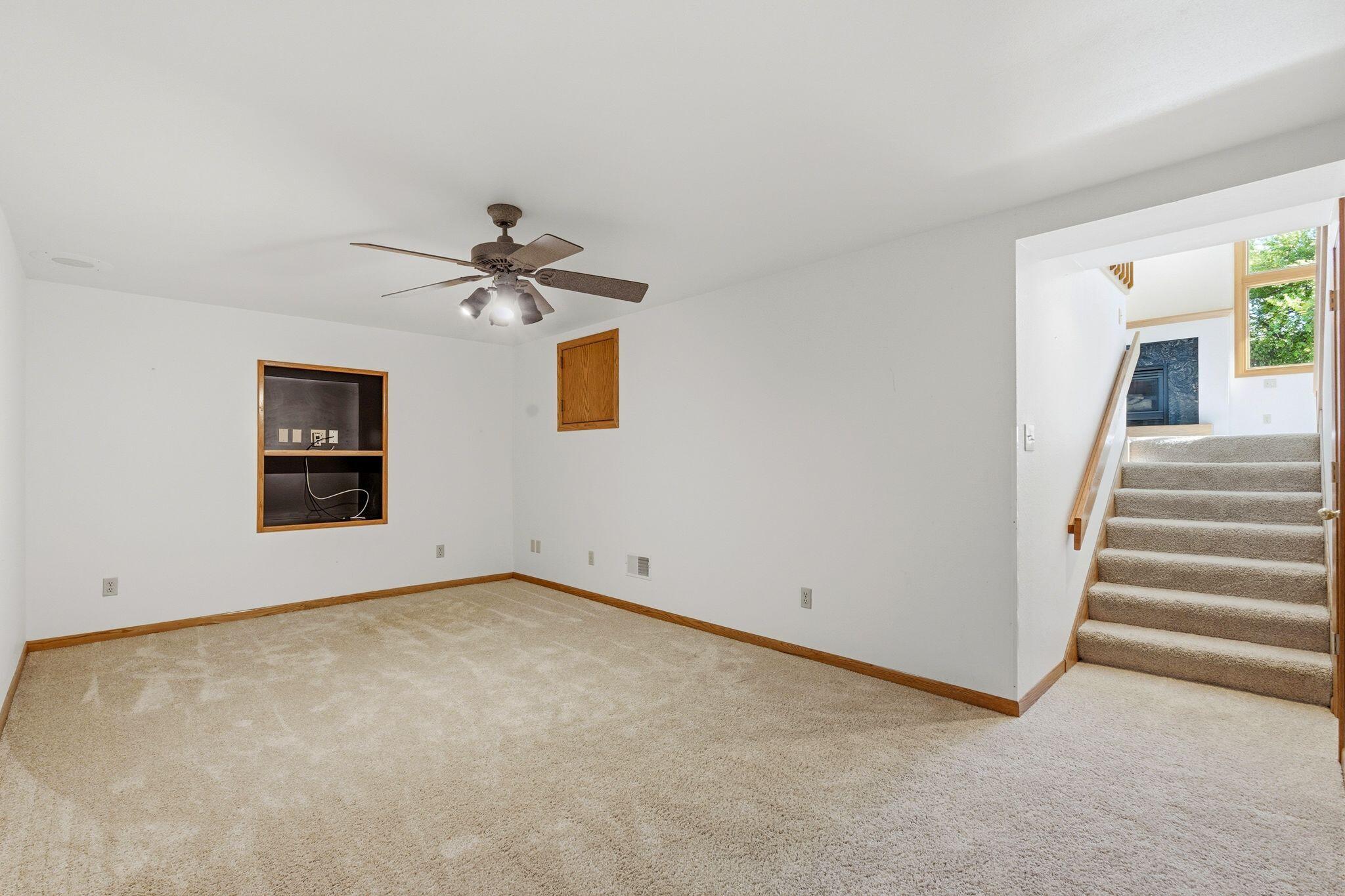 3519 Nagawicka Road Delafield, WI 53029 - Photo 32 of 40 3519 Nagawicka, Hartland - HDR-30