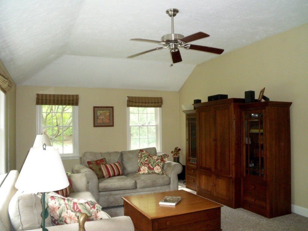 84 Pine Ridge Road North Andover, MA 01845 - Photo 9 of 30 Gallery Image 9