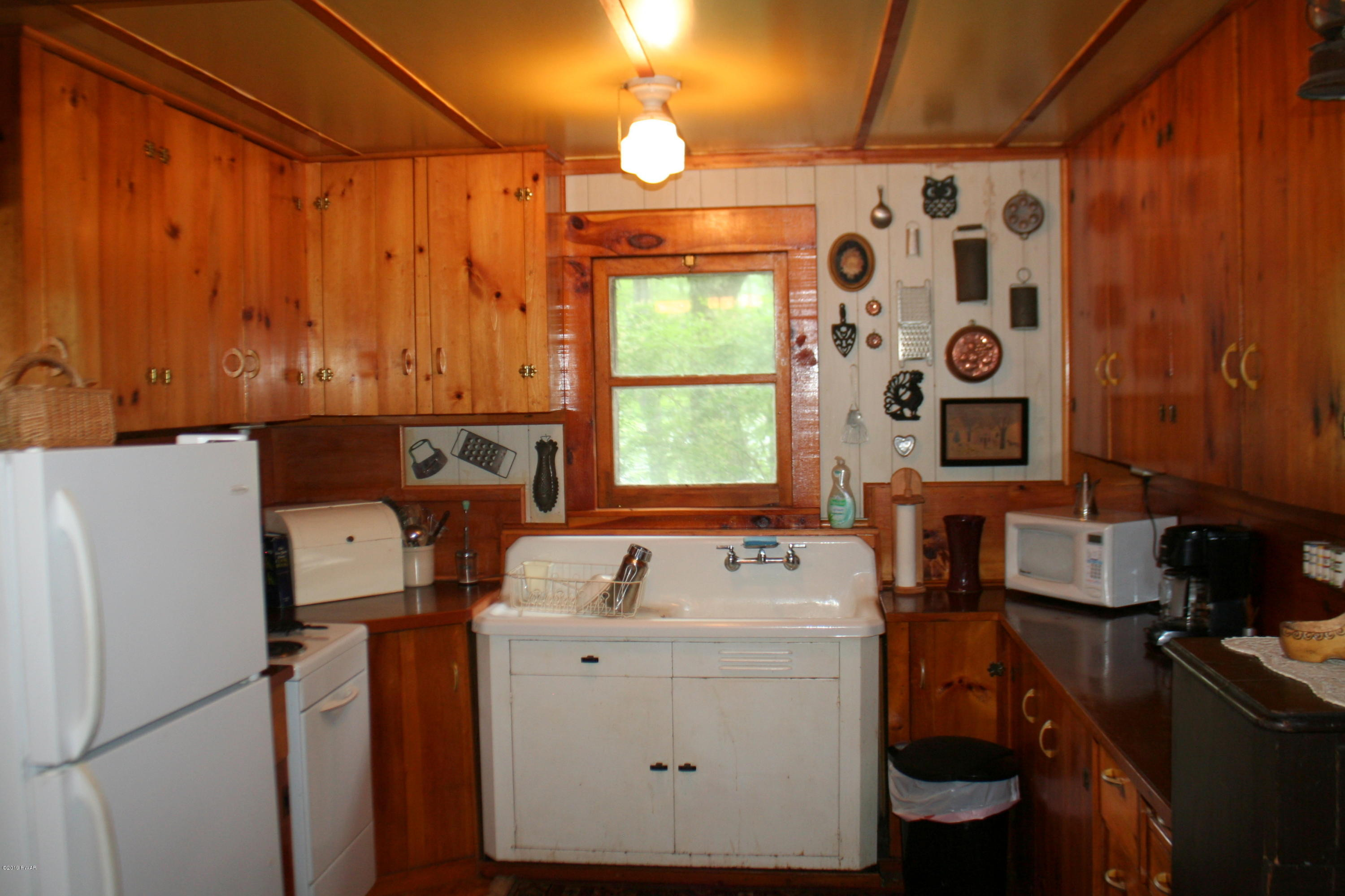 331 Starlight Lake Road Starlight, PA 18461 - Photo 10 of 17