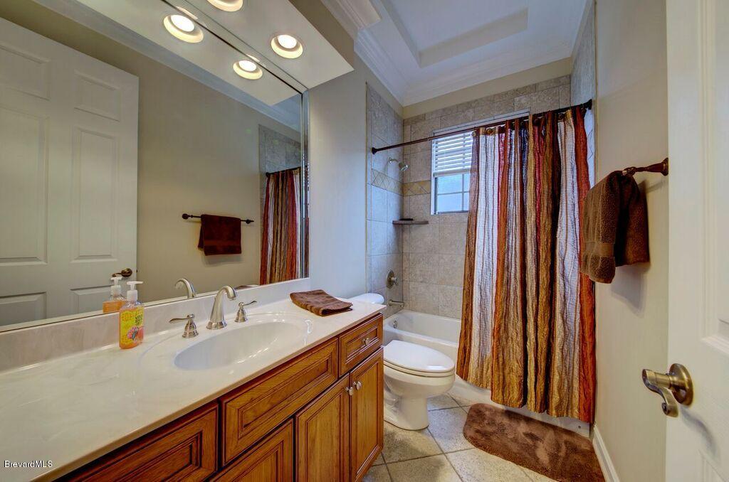 3955 Harlock Road Melbourne, FL 32934 - Photo 29 of 63 1st floor guest bathroom