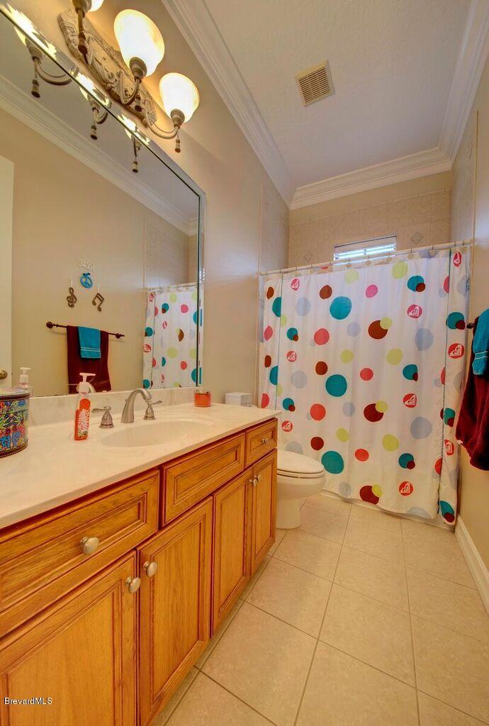 3955 Harlock Road Melbourne, FL 32934 - Photo 35 of 63 2nd floor bathroom