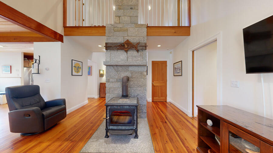 29 Boulder Hill Road Tenants Harbor, ME 04860 - Photo 20 of 90 Beautiful Custon Built Chimney