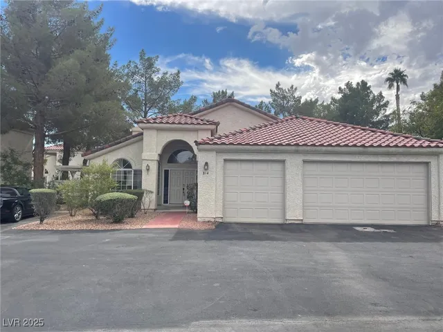 $2,250 | 814 Sea Pines Lane, Las Vegas, NV 89107