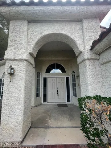 $2,250 | 814 Sea Pines Lane, Las Vegas, NV 89107