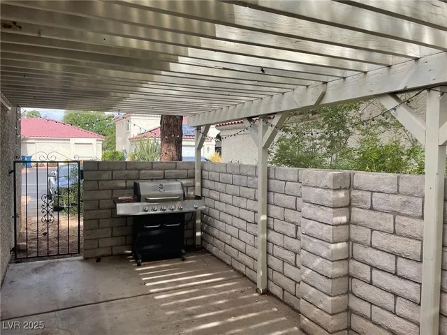 $2,250 | 814 Sea Pines Lane, Las Vegas, NV 89107