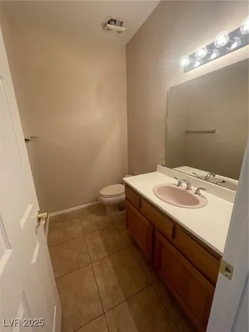 $2,250 | 814 Sea Pines Lane, Las Vegas, NV 89107