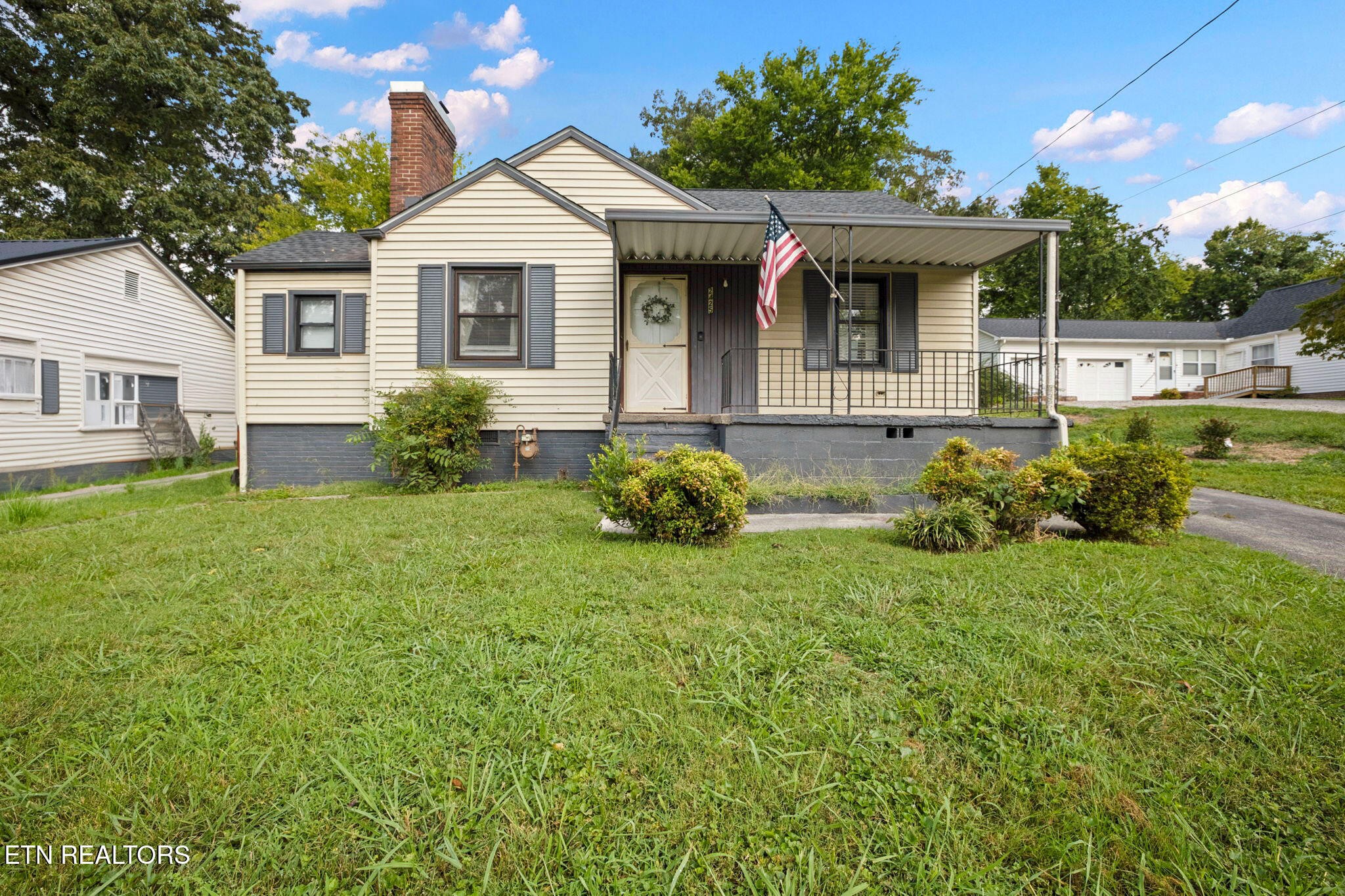 2425 Buffat Mill Road Knoxville, TN 37917 - Photo 1 of 30 Gallery Image 1