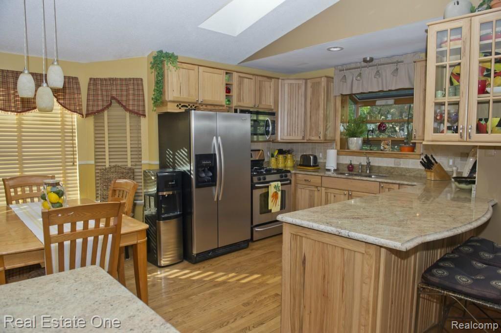 11862 Stoney Ridge Road Brighton, MI 48114 - Photo 14 of 37 LMS_0611.jpg