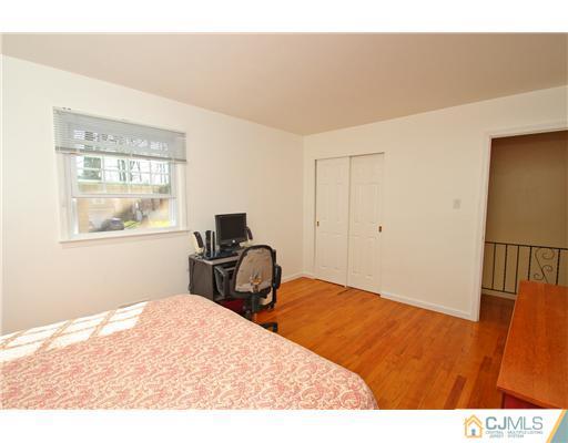 393 Sherman Road North Brunswick, NJ 08902 - Photo 20 of 25 Gallery Image 20