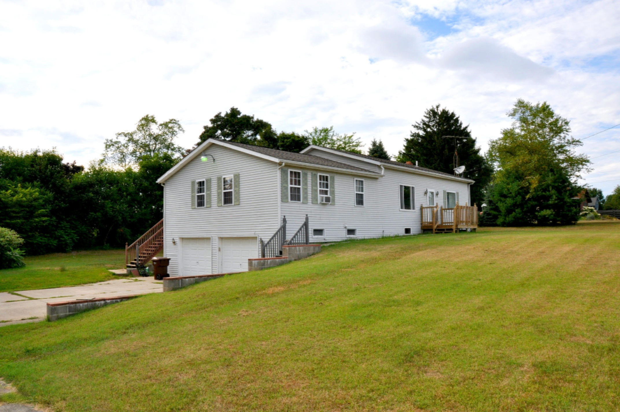9574 Gast Road Bridgman, MI 49106 - Photo 1 of 39 DSC_0034