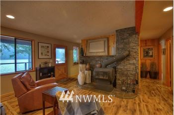 3220 Via Kachess Road Easton, WA 98925 - Photo 2 of 19 Gallery Image 2