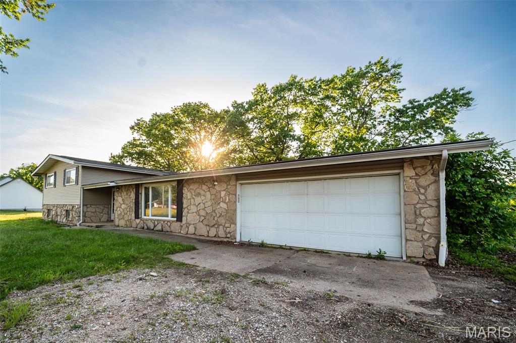22985 Reporter Road Waynesville, MO 65583 - Photo 3 of 30