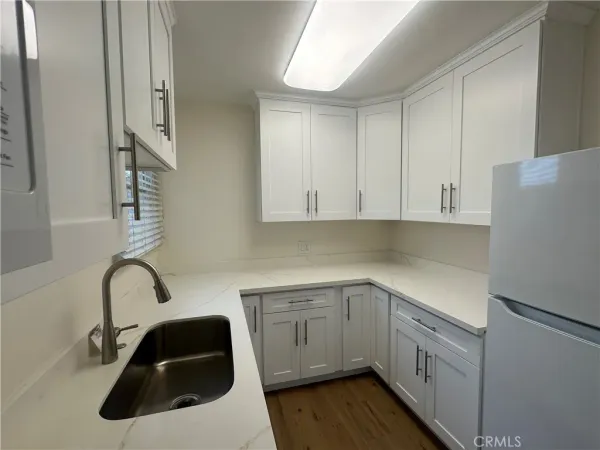 $3,300 | 1808 Oakwood Avenue, Unit 8, Glendale, CA 91208