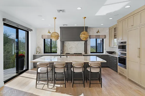 $18,000 | 5841 North Echo Canyon Circle, Phoenix, AZ 85251