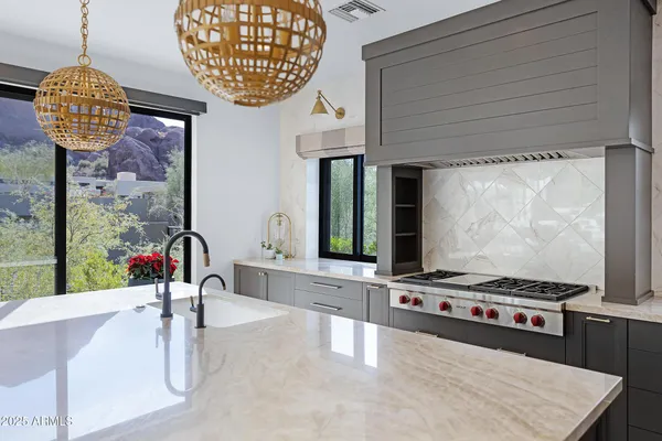 $18,000 | 5841 North Echo Canyon Circle, Phoenix, AZ 85251