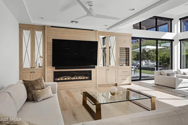 $18,000 | 5841 North Echo Canyon Circle, Phoenix, AZ 85251