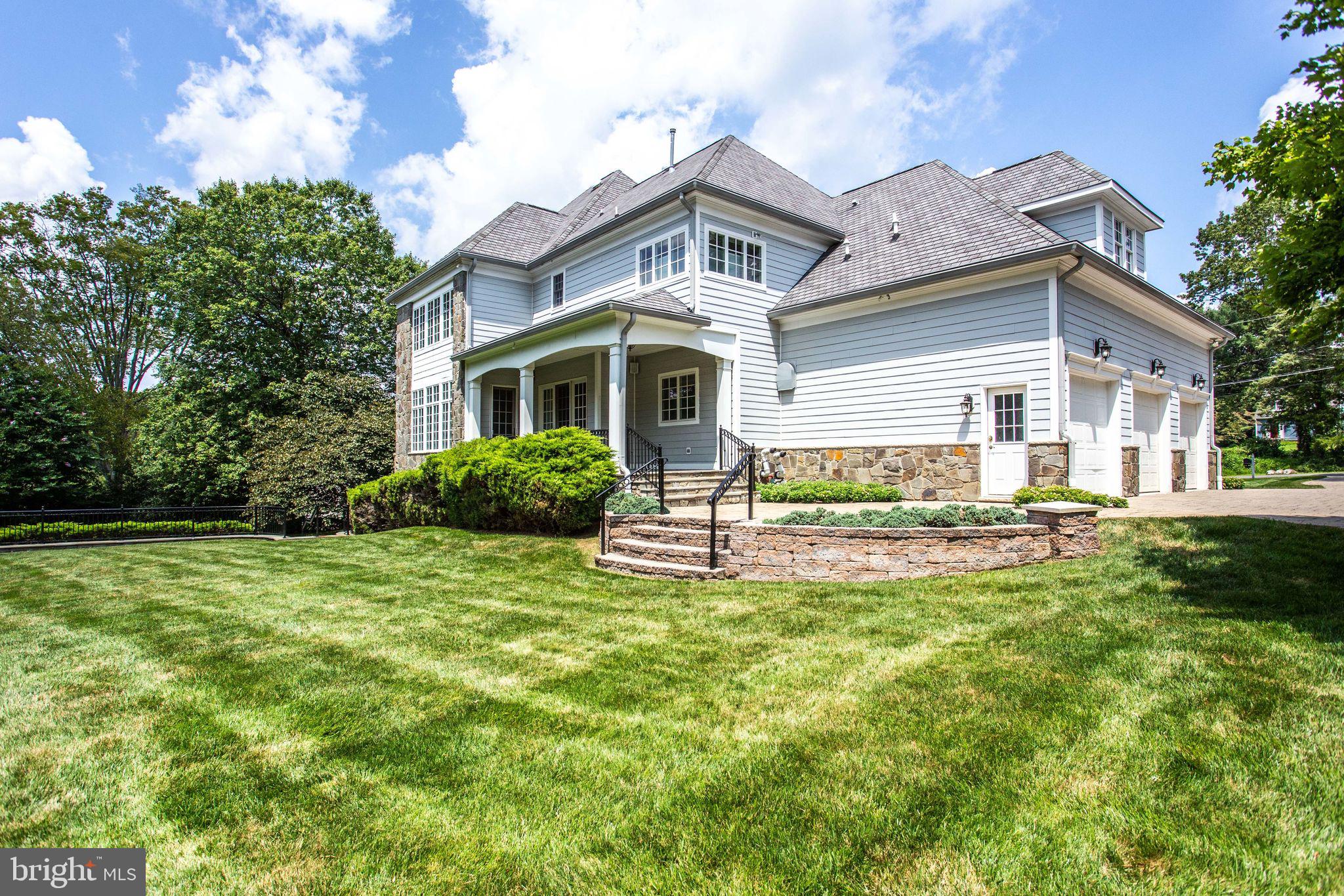 10301 Dunfries Road Vienna, VA 22181 - Photo 103 of 106 Gallery Image 103