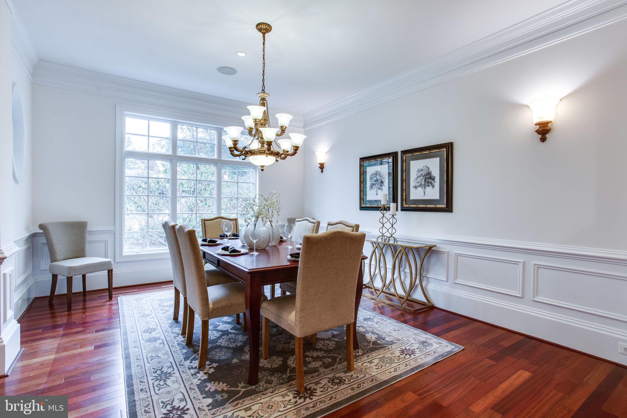 10301 Dunfries Road Vienna, VA 22181 - Photo 10 of 106 Formal Dining Room