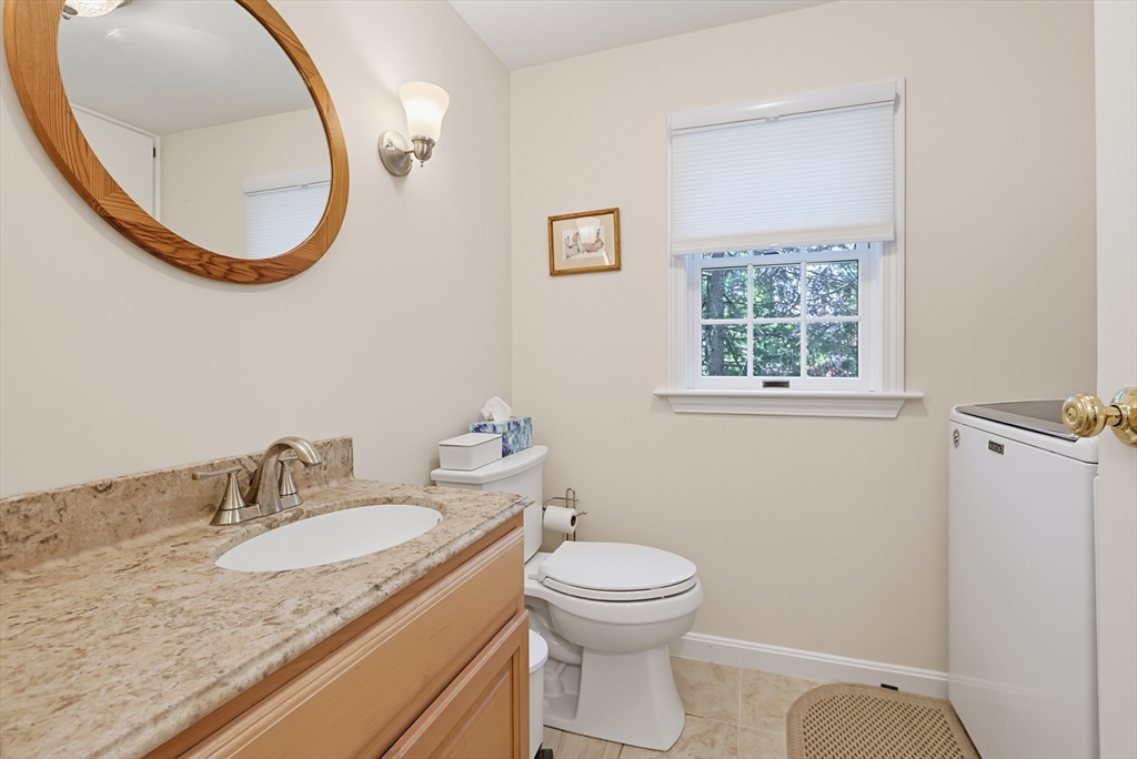 82 Ridge Road Foxboro, MA 02035 - Photo 24 of 32
