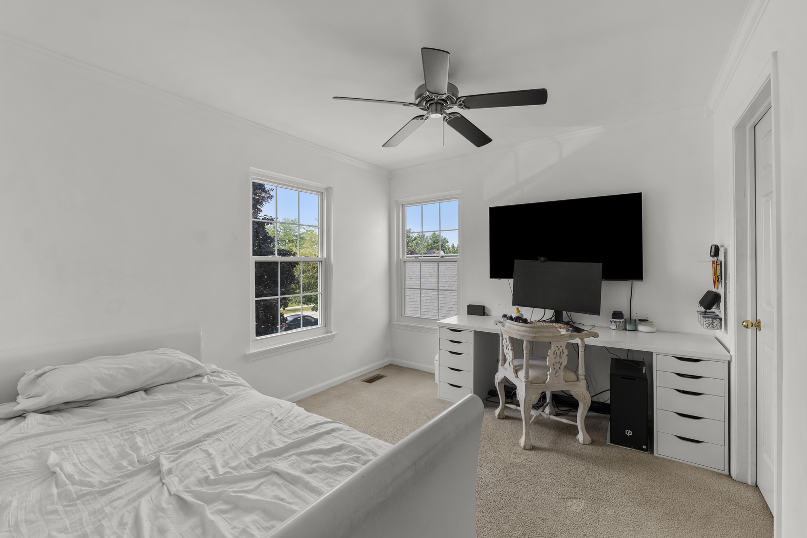 291 South Wildspring Road Round Lake, IL 60073 - Photo 13 of 26 Gallery Image 13