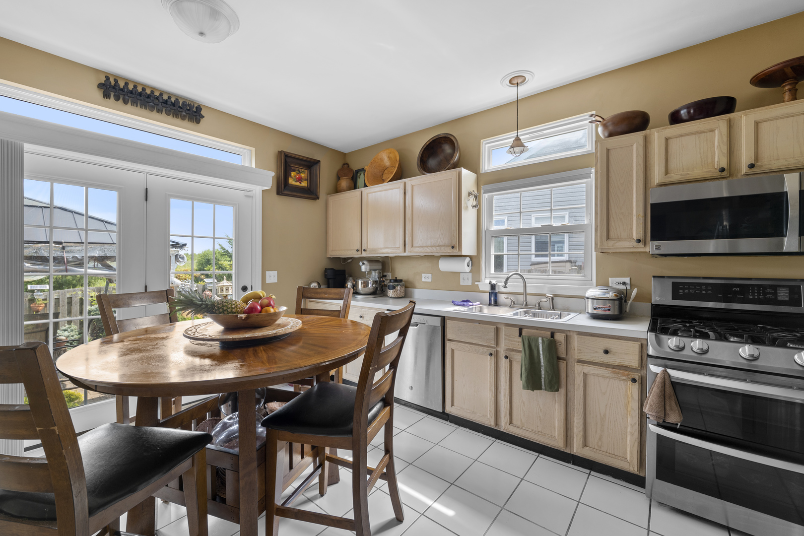 291 South Wildspring Road Round Lake, IL 60073 - Photo 7 of 26 Gallery Image 7