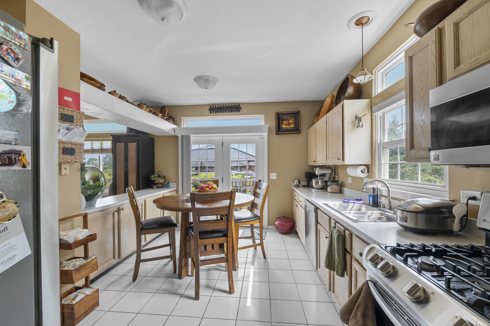 291 South Wildspring Road Round Lake, IL 60073 - Photo 8 of 26 Gallery Image 8