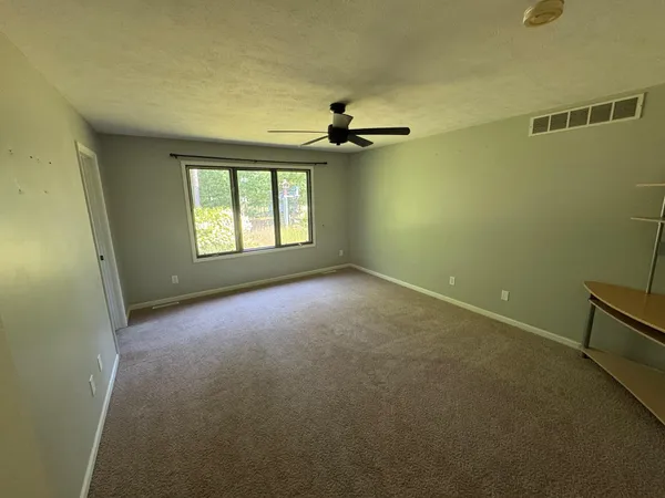 $614,900 | 3573 East 28th Street, White Cloud, MI 49349
