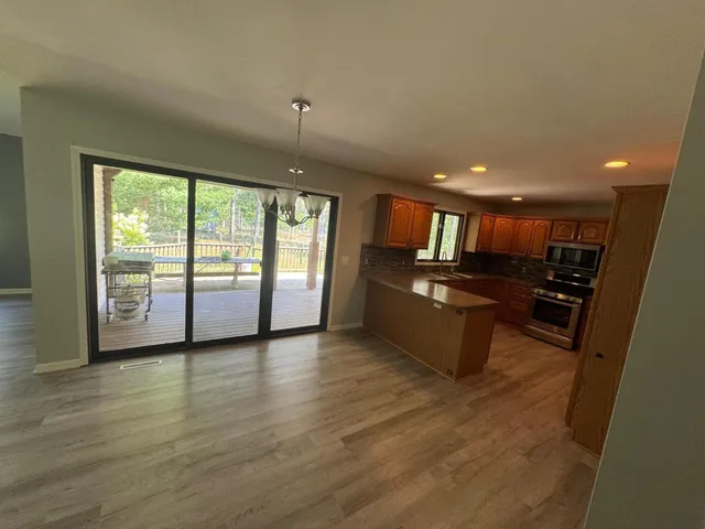 $619,900 | 3573 East 28th Street, White Cloud, MI 49349