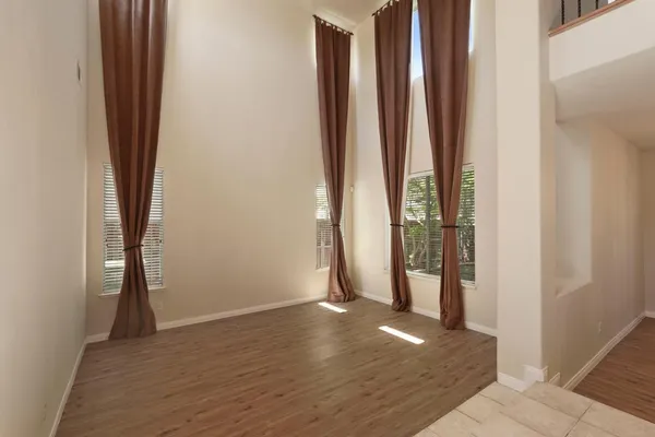 $804,000 | 1300 Eastlake Circle, Tracy, CA 95304