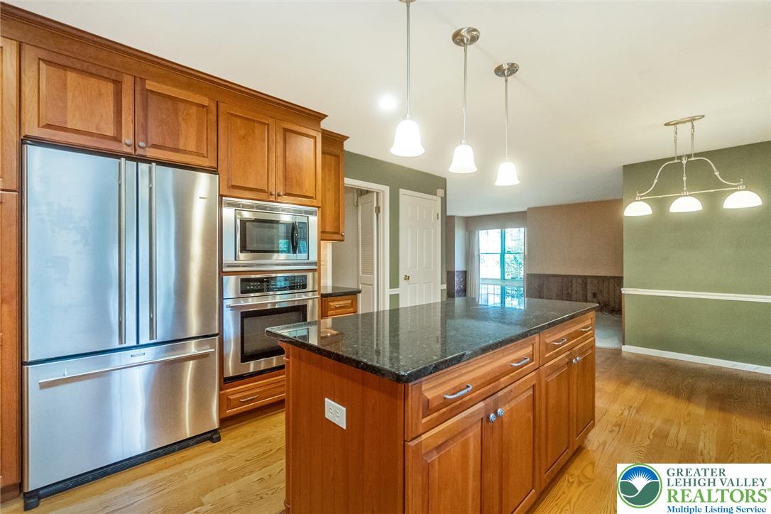 919 Hawthorn Road Allentown, PA 18103 - Photo 9 of 56 Gallery Image 9