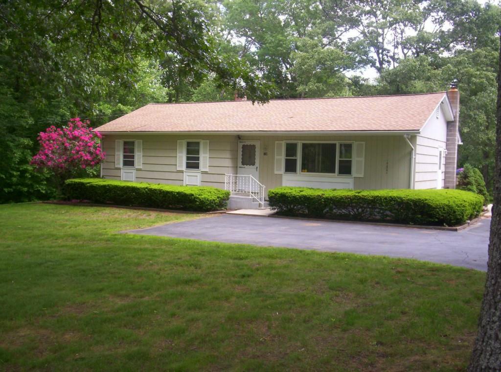 138 Pickett Road Plainfield, CT 06374 - Photo 1 of 1