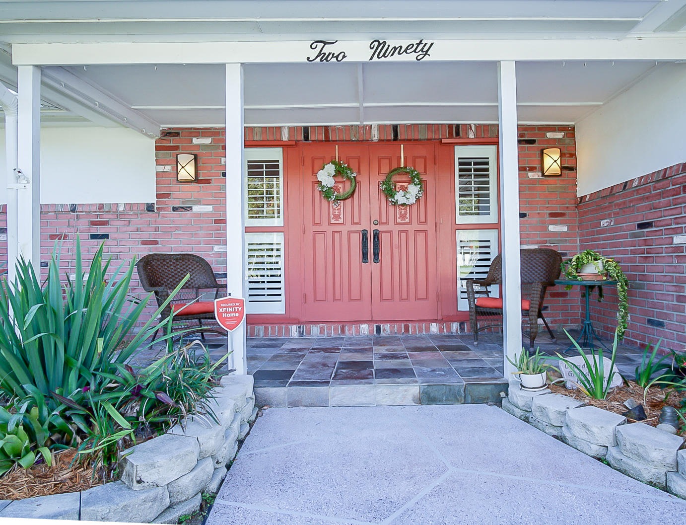 290 Southwest Harbor Street Stuart, FL 34997 - Photo 1 of 35 EXT FRONT