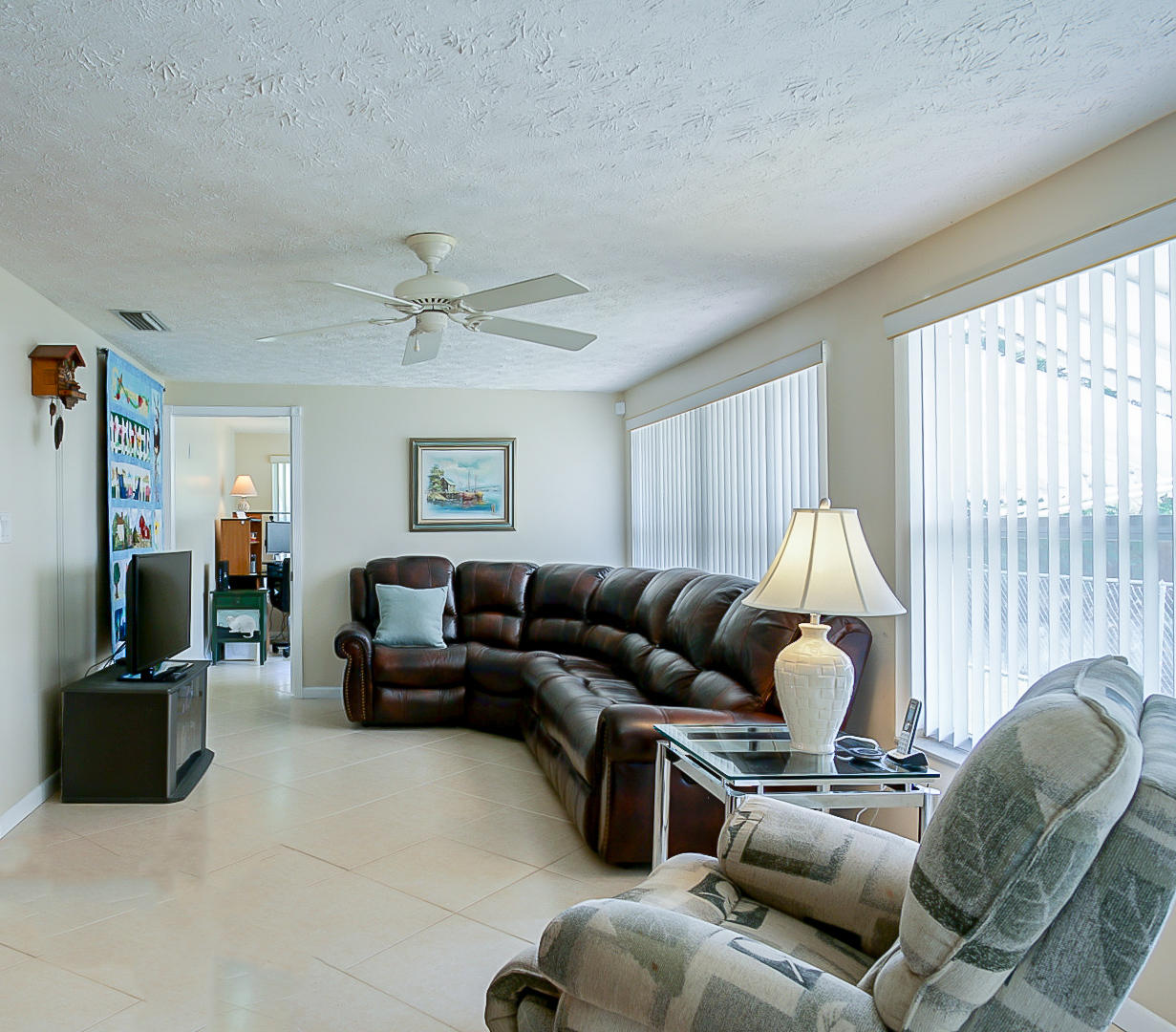 290 Southwest Harbor Street Stuart, FL 34997 - Photo 13 of 35 80BEBA57-CDF7-4004-ADC1-EA0496146818