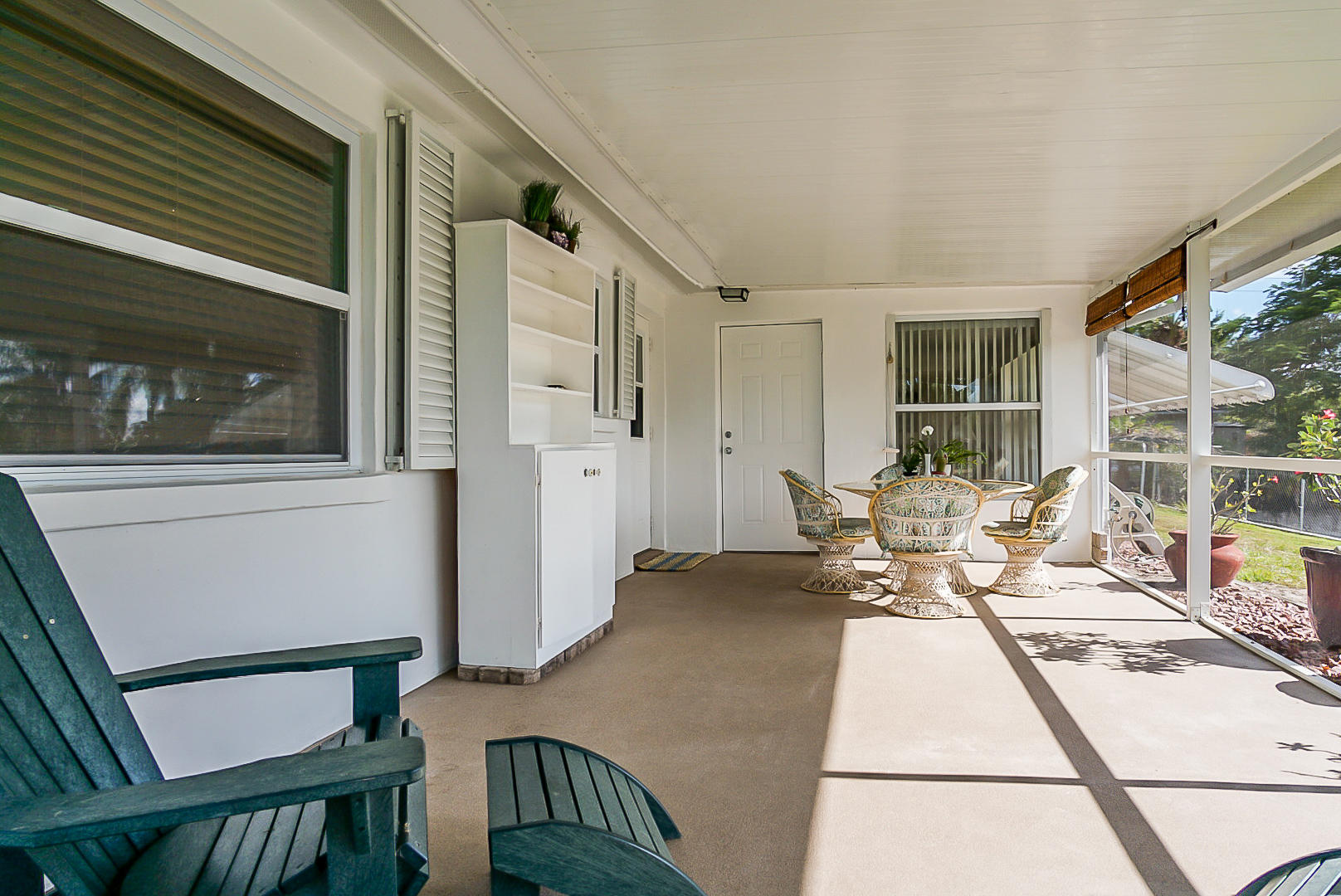 290 Southwest Harbor Street Stuart, FL 34997 - Photo 20 of 35 926D1F8E-25DA-4E05-A7F9-4ADC066C1B65