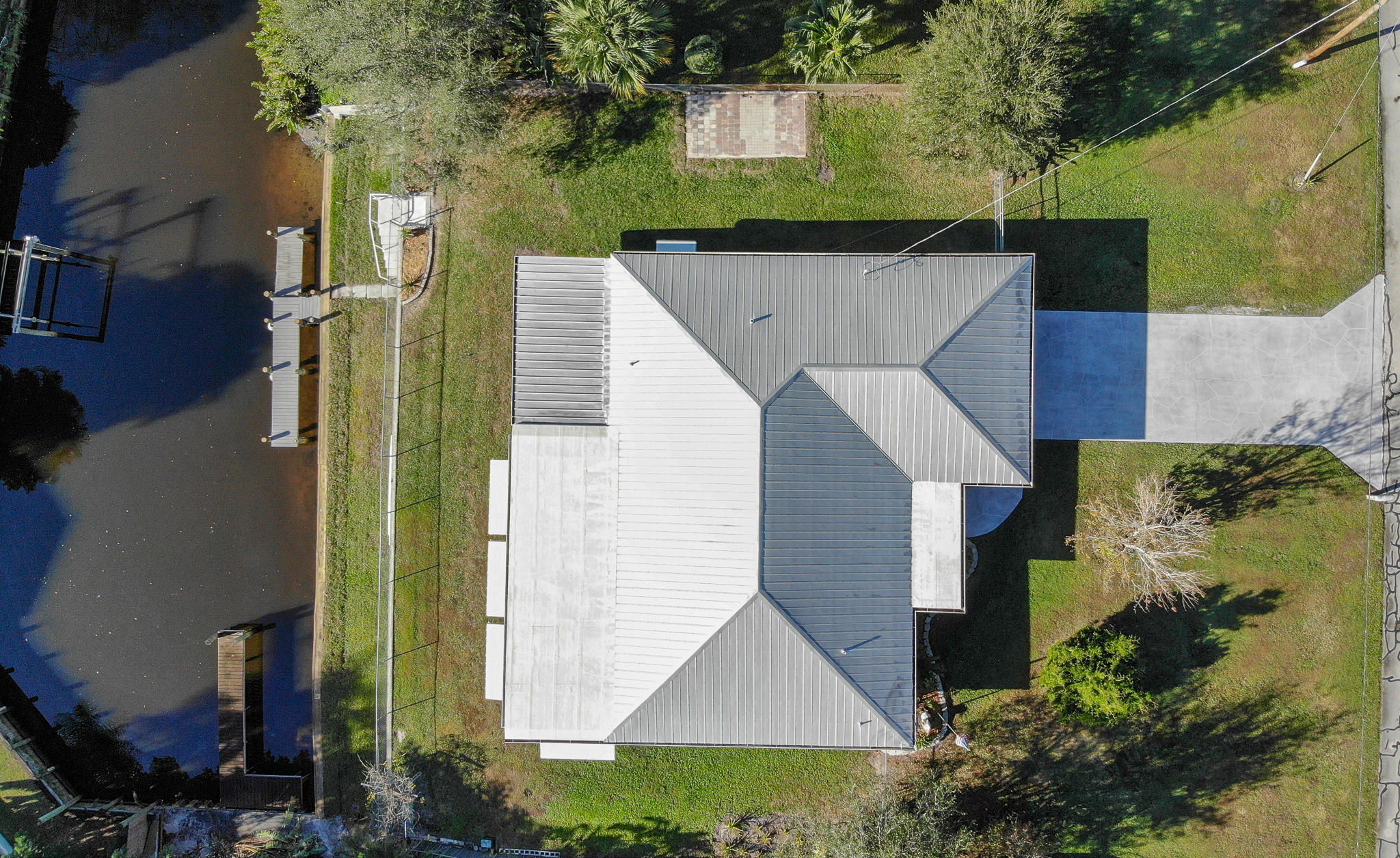 290 Southwest Harbor Street Stuart, FL 34997 - Photo 3 of 35 6C469539C5F8FFD6CE6B1B54AE718FCD